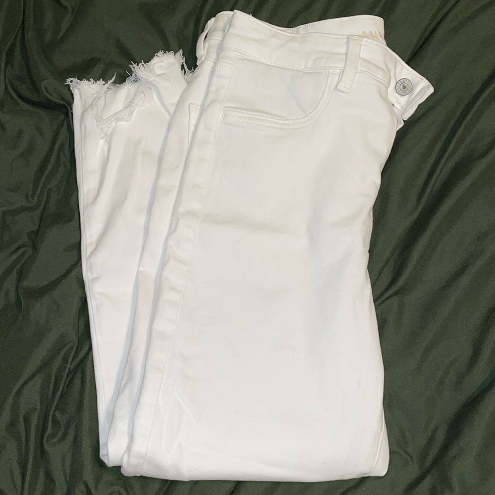 White American Eagle Jeans